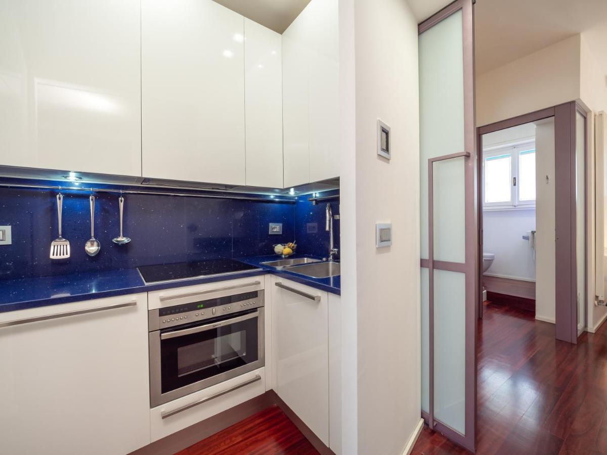 Apartament Vigliani 19 Milaan Buitenkant foto