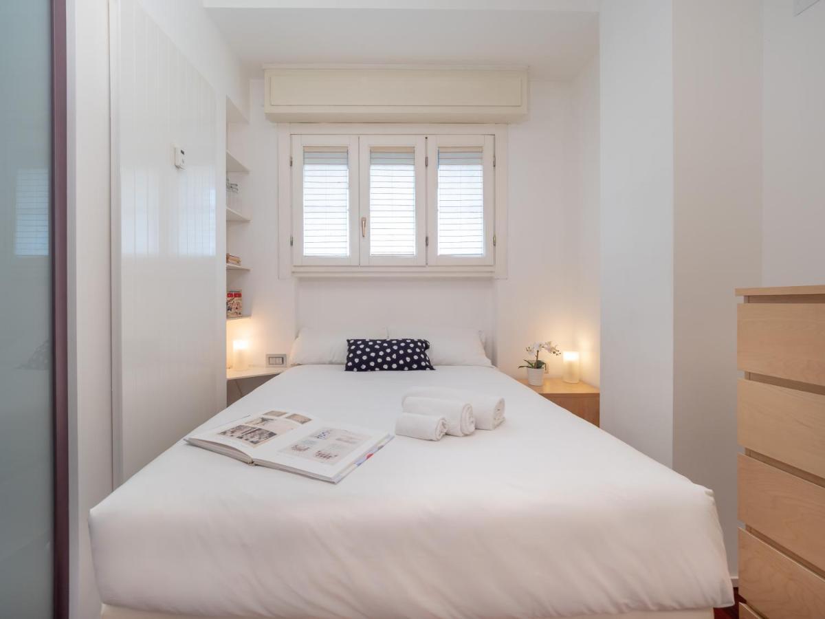 Apartament Vigliani 19 Milaan Buitenkant foto